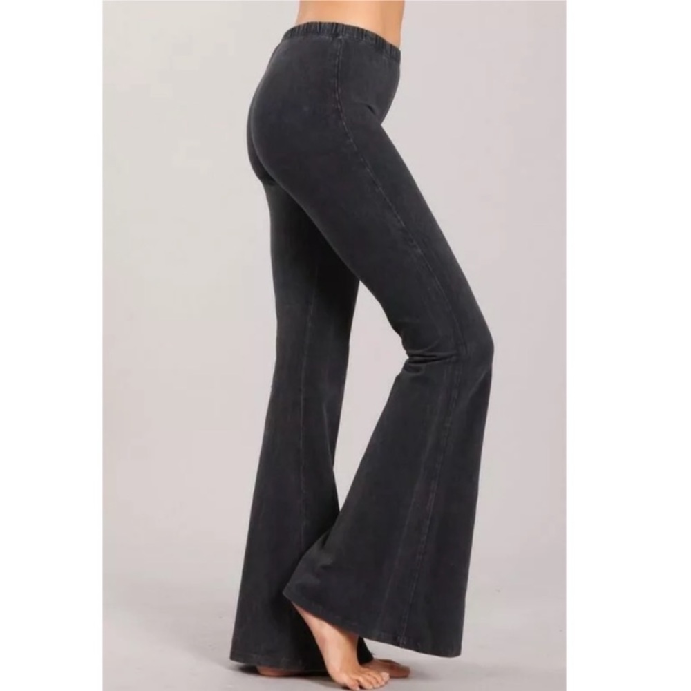 Dark Gray Boho Mineral Wash Flared Stretch Pants - Picture 3 of 6